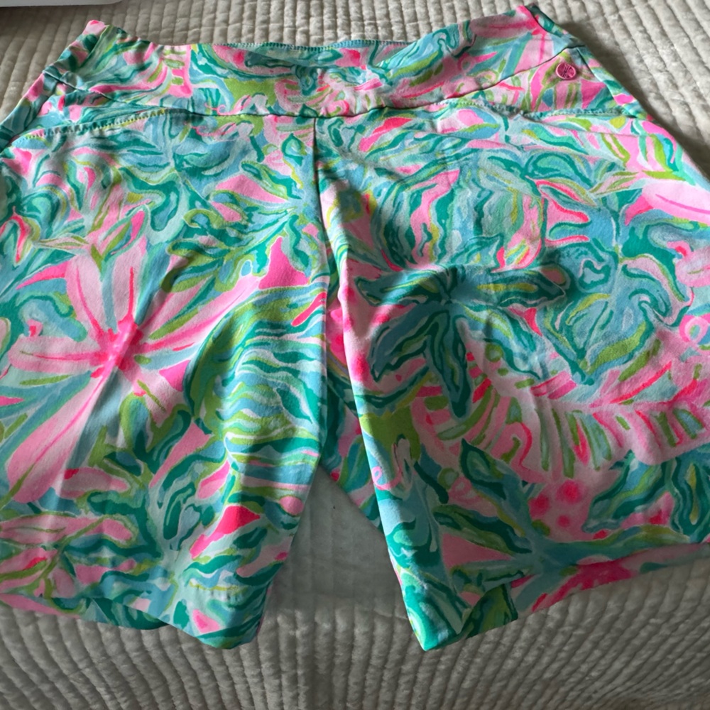 Lilly Pulitzer Pink and Green Patterned Women Shorts